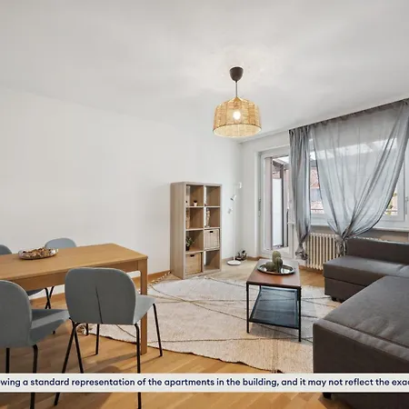 Practical Serenity A Charming Apartman Zürich
